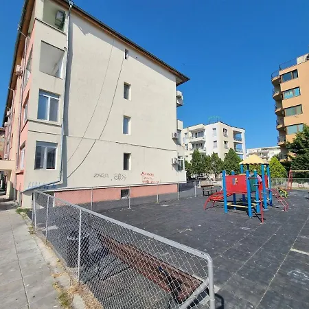 Aquapark 2bd For Family Lägenhet Slăntjev Brjag