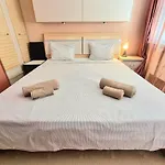 アパート Aquapark 2bd For Family サニービーチ