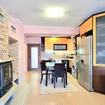アパート Aquapark 2bd For Family サニービーチ