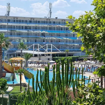 Aquapark 2bd For Family Apartment