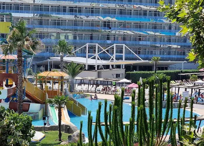 Aquapark 2bd For Family Апартаменты Солнечный берег